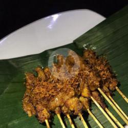 Nasi Sate Kelopo