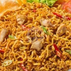 Mie Goreng Ayam Baso