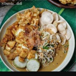 Tahu Lontong  Telor