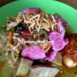 Lontong Telur   Bakwan