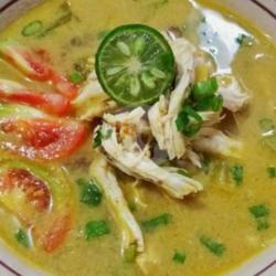 Nasi Soto Ayam Betawi