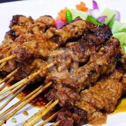 Sate Sapi Campur