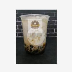 Vanilla Late Boba Bib