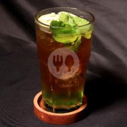 Iced Kiwi Mint Tea