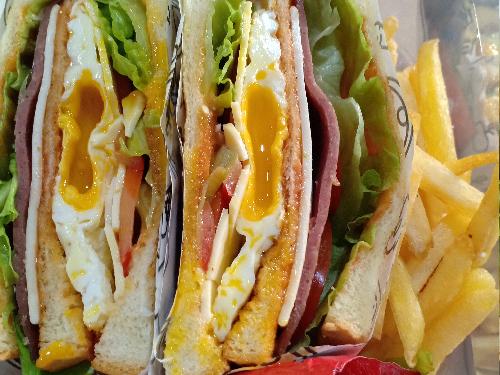Bage Burger Sandwich & Kopi, Bumi Beringin