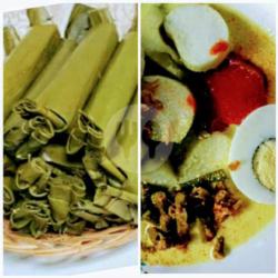 Lontong Sayur   Telur Bulat