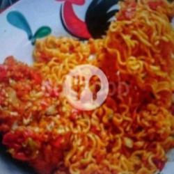 Mie Padeh   Ayam Penyet