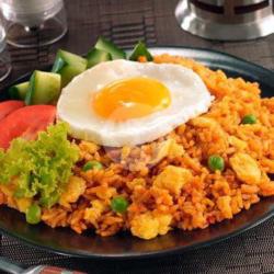 Nasi Goreng Kampung Cumi Telur