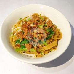 Bakmi Lebar   Pangsit