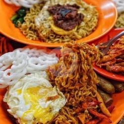 Indomie Goreng Pedas Extra Mantap