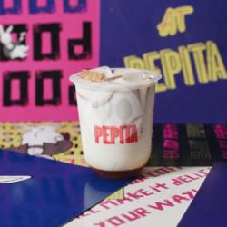 Iced Rum Regal Latte