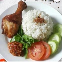 Ayam Goreng Sambel Gledeg