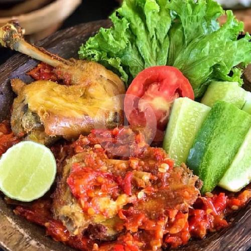 Paket Hemat 2 (Paket Ayam Penyet Sambal Bawang+Es Teh Manis)