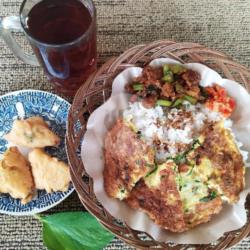 Paket Komplit Nasi   Telur Omlet Sayur