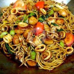 Indomie Tumis Aceh Seafood