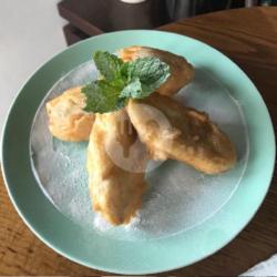 Banana Fritters (pisang Goreng)