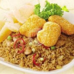 Nasi Goreng Pedas Naget Telur