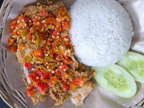 Ayam geprek Kang Asep, Bugel Mas Indah