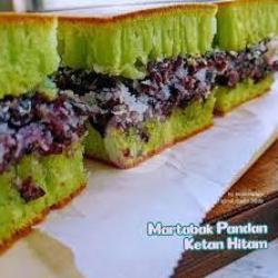 Martabak Pandan Ketan Hitam Susu