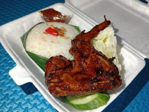 Nasi Liwet Ayam Bakar Dapur Kita, Jalan Delima