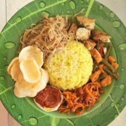 Nasi Kuning Vegetarian