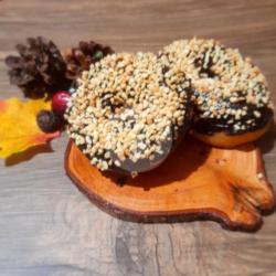 Donuts Coklat Kacang Isi ( 3 Pcs )