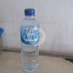 Aqua 600ml- Minuman Siap Saji