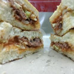 Roti Bakar Daging Kebab