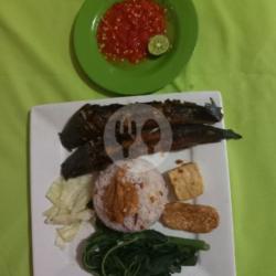 Pedas Tempong Lele Goreng