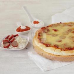 Beef Sausage Pizza