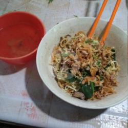 Mie Pangsit Ayam Biasa