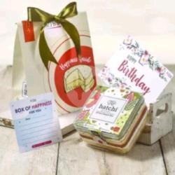 Gift Package 5 ( 1 Hatchi Box   Pita   Kartu Ucapan )