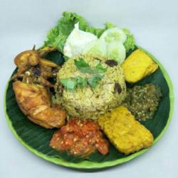 Nasi Kebuli Ayam Goreng (large)