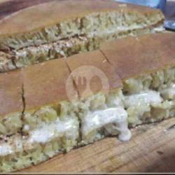 Martabak Tiramisu