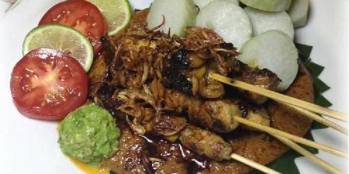 Sedia Sate Ayam Madura H Mustofa, Banyumanik