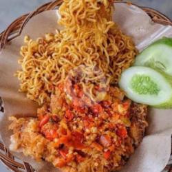 Mie Goreng   Ayam Geprek Dahsyat Yanuar