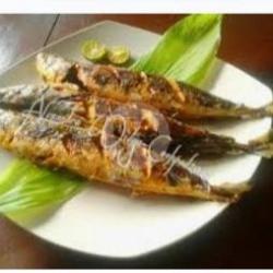 Ikan Salam Goreng   Nasi