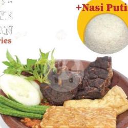 Lalapan Paru Nasi