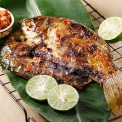 Ikan Nila Bumbu Kuning (tidak Pedas, Oles Kecap)