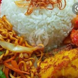 Nasi Rames Ayam