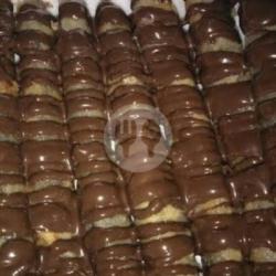 Banana Roll Krispy Coklat