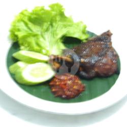Bebek Bakar Sambal Merah