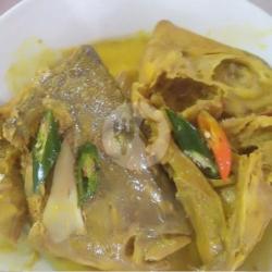 Lauk Kepala Ikan Gulai Zumbo