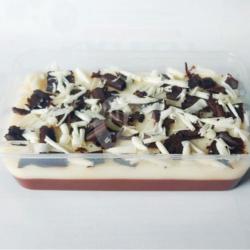 Puding Coklat Susu Satelit Uk (16 X 10) Cm