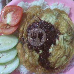 Telor Penyet Sambal Terasi