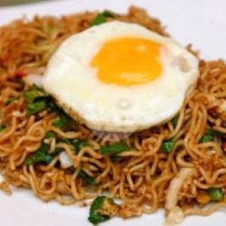 Nasi Indomie Goreng