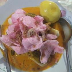 Katupek Gulai Cubadak   Telur