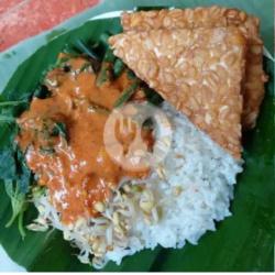 Nasi Pecel Tempe ( Bumbu Ulek )