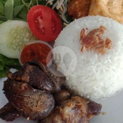 Lalapan Rempela Ati