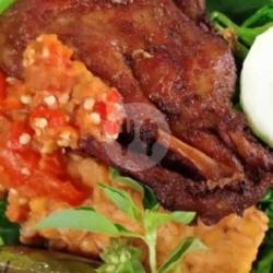 Bebek Goreng Sambal Bawang